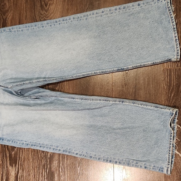 ❤️ AMERICAN EAGLE HIGH RISE WIDE LEG STOVEPIPE JEANS, 12 (31) - Picture 5 of 9